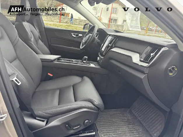 Volvo XC60 2.0 T6 TE Plus Dark eAWD