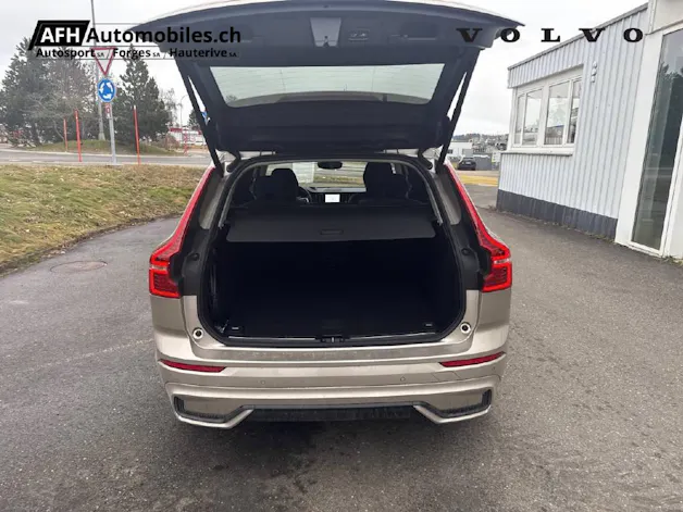 Volvo XC60 2.0 T6 TE Plus Dark eAWD
