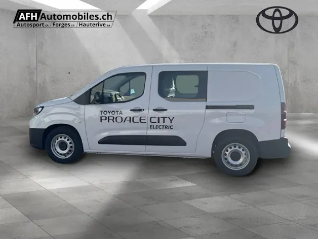 Toyota PROACE CITY van L2 52KWh Active