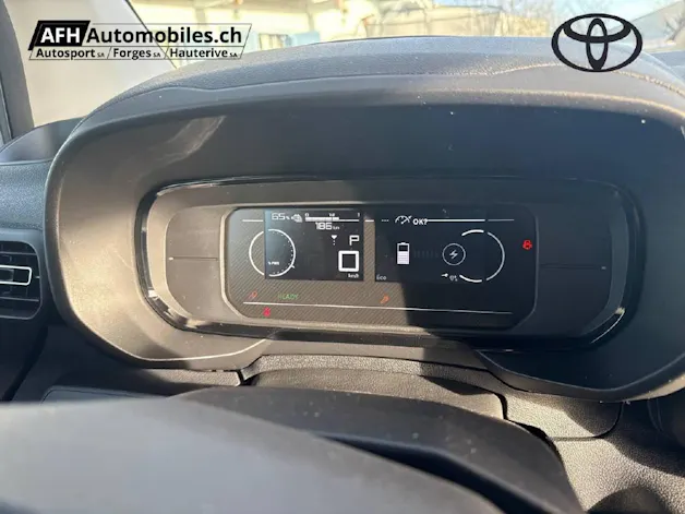 Toyota PROACE CITY van L2 52KWh Active