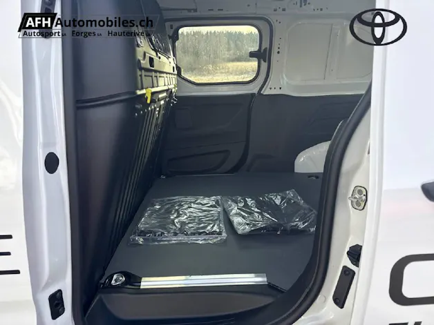 Toyota PROACE CITY van L2 52KWh Active