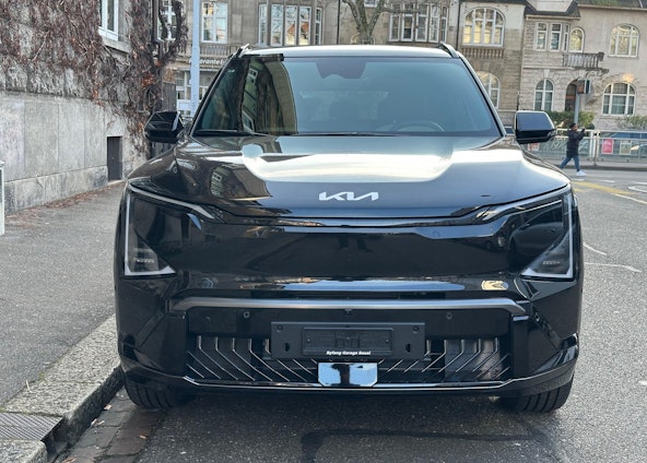 Vehicle image 4 Vehicle image 4