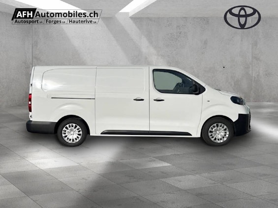 Vehicle image 5 Vehicle image 5