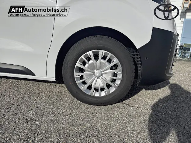 Toyota PROACE van L2 75KWh Advanced