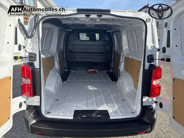 Toyota PROACE van L2 75KWh Advanced