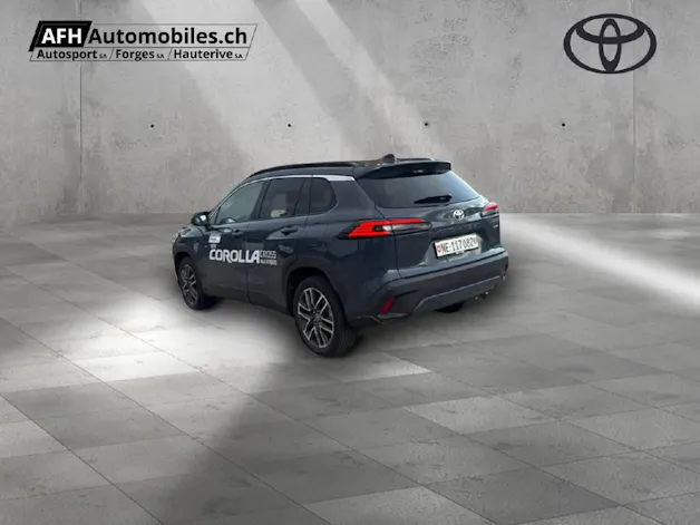 Toyota Corolla Cross 2.0 HSD Premium AWD-i