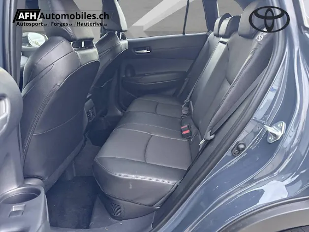 Toyota Corolla Cross 2.0 HSD Premium AWD-i
