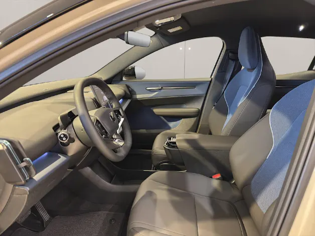 Volvo EX30 E60 Plus