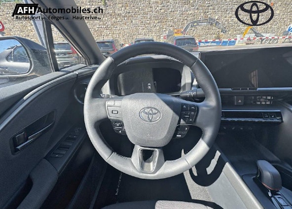 Vehicle image 2 Vehicle image 2