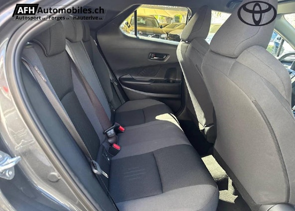 Vehicle image 6 Vehicle image 6