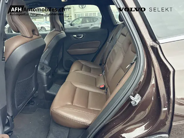 Volvo XC60 2.0 T8 TE Momentum eAWD