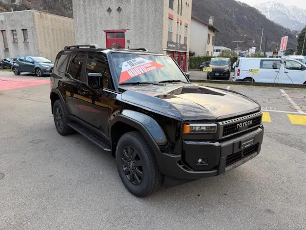 Toyota Land Cruiser 2.8 D 48V Style
