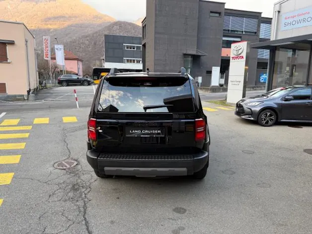 Toyota Land Cruiser 2.8 D 48V Style
