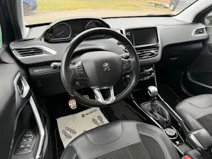 Peugeot 2008 1.2 PureTech 130 Crossway S/S