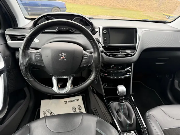 Peugeot 2008 1.2 PureTech 130 Crossway S/S