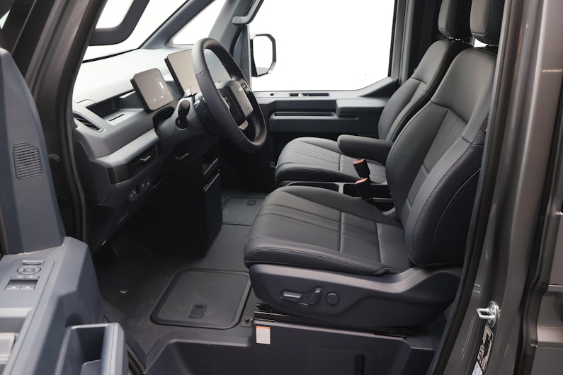 Vehicle image KIA PV5