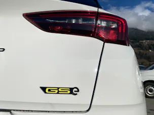 Opel Grandland 1.6 T PHEV GSE