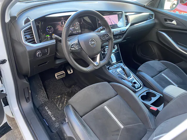 Opel Grandland 1.6 T PHEV GSE
