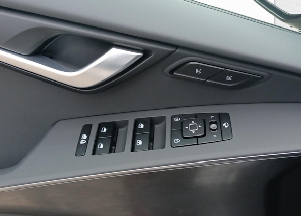 Fahrzeugbild 6 Fahrzeugbild 6