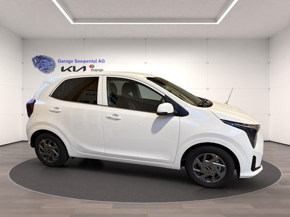 Vehicle image 5 Vehicle image 5