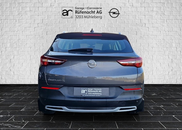 Vehicle image 3 Vehicle image 3