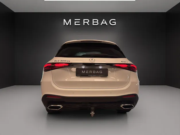 Mercedes-Benz GLC 300 de 4M EQ Star