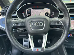Audi Q3 35 TDI S line Attraction quattro S-tronic