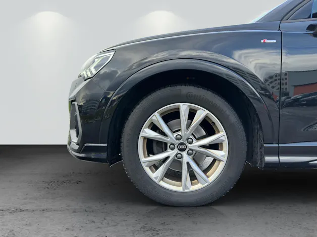 Audi Q3 35 TDI S line Attraction quattro S-tronic