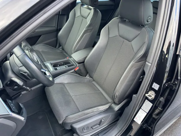 Audi Q3 35 TDI S line Attraction quattro S-tronic