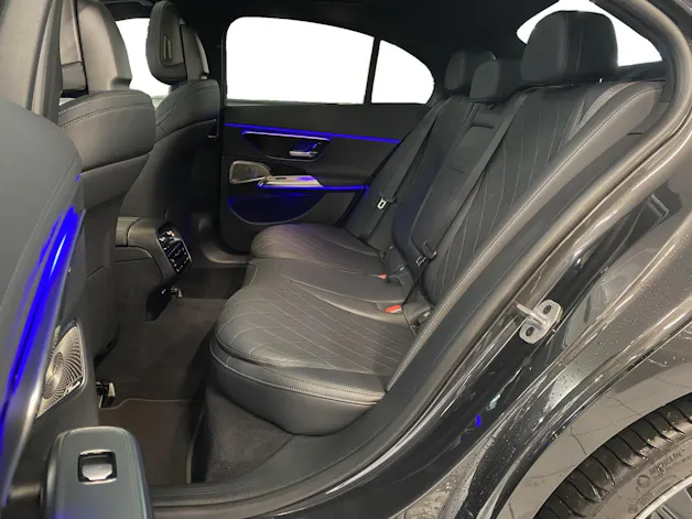 Mercedes-Benz E 400 e AMG Line 4MATIC
