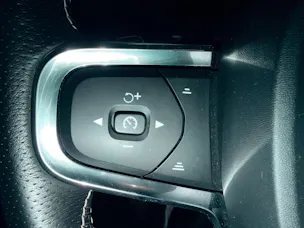 Volvo XC40 D4 AWD R-Design Geartronic