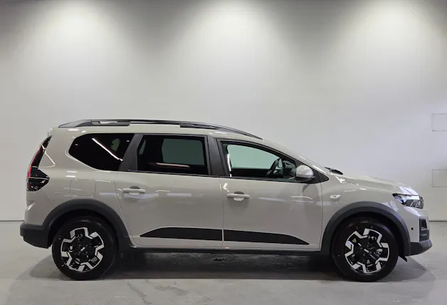 Dacia Jogger journey hybrid 155 7-Plätzer