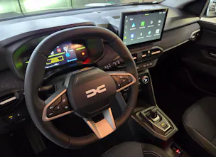 Dacia Jogger journey hybrid 155 7-Plätzer