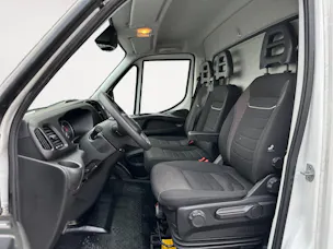 Iveco 35 S 16 A8 Koffer/ Hebebühne