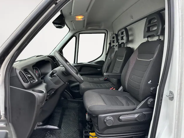 Iveco 35 S 16 A8 Koffer/ Hebebühne