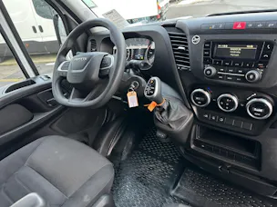 Iveco 35 S 16 A8 Koffer/ Hebebühne