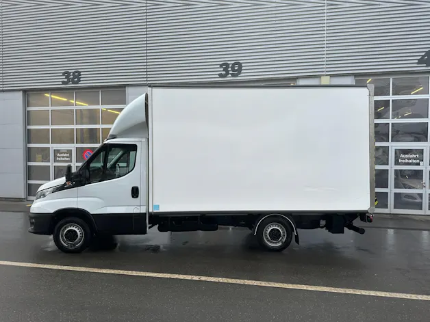 Iveco 35 S 16 A8 Koffer/ Hebebühne