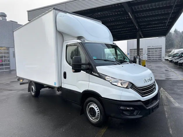 Iveco 35 S 16 A8 Koffer/ Hebebühne