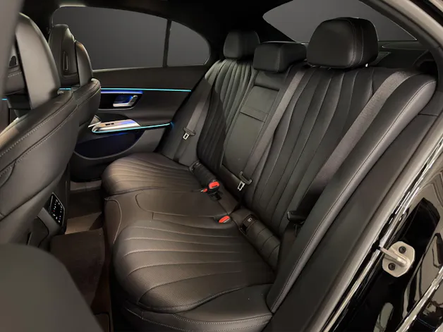 Mercedes-Benz E 200 9G-Tronic 4Matic
