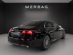 Mercedes-Benz E 200 9G-Tronic 4Matic