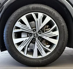 Audi Q4 e-tron 50 quattro