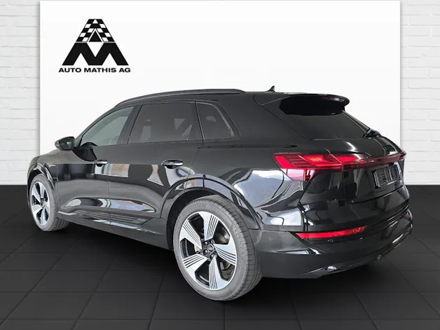 Audi e-tron 55 S Line Black Edition quattro