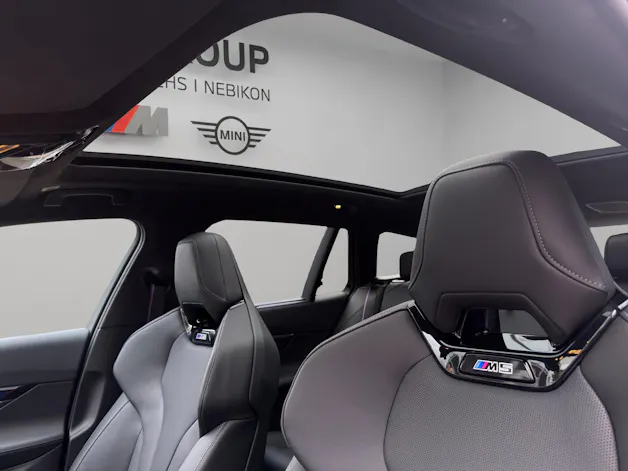 BMW M5 xDrive Touring
