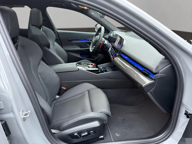 BMW M5 xDrive Touring