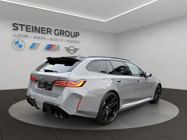 BMW M5 xDrive Touring