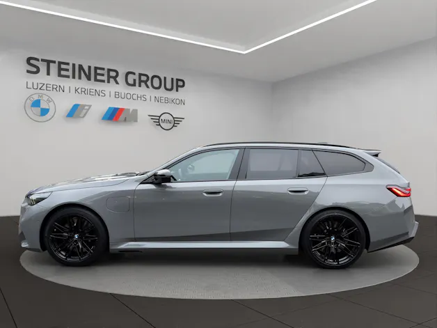 BMW M5 xDrive Touring