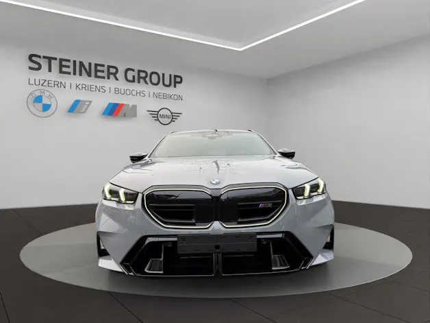 BMW M5 xDrive Touring