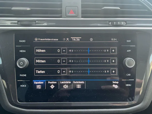 VW Tiguan Allspace 1.5 TSI DSG *** 7 - SITZE & ANHÄNGEKUPPLUNG ***