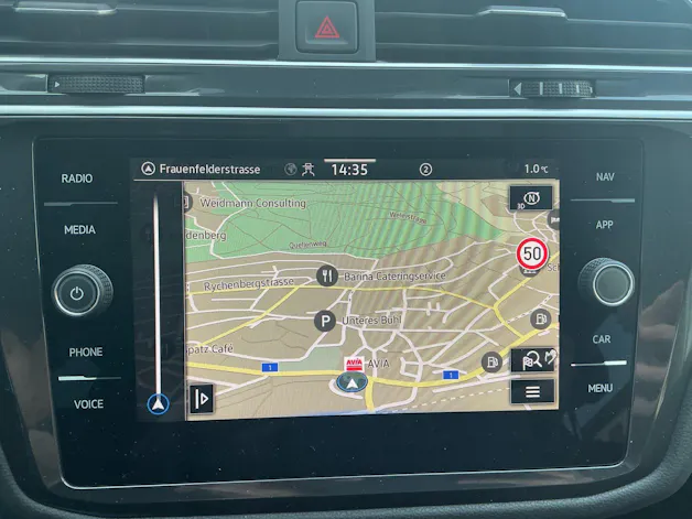 VW Tiguan Allspace 1.5 TSI DSG *** 7 - SITZE & ANHÄNGEKUPPLUNG ***