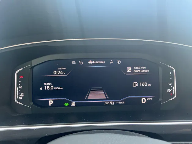 VW Tiguan Allspace 1.5 TSI DSG *** 7 - SITZE & ANHÄNGEKUPPLUNG ***